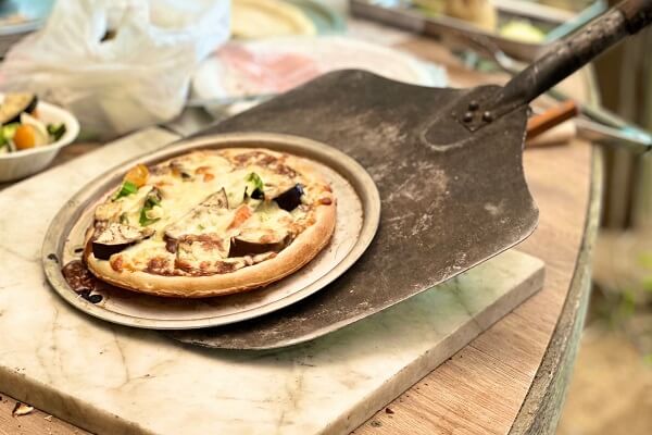 【1】5月18日　いなぎめぐみの里山　窯焼きピザ体験