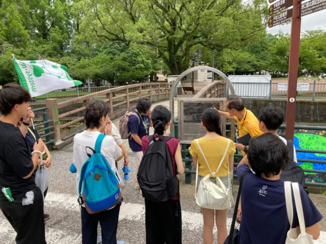 平和案内人の田中潤二氏