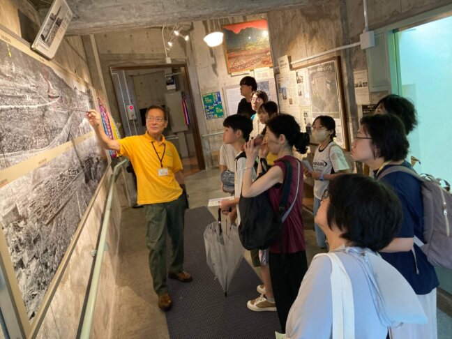 城山小学校内の展示