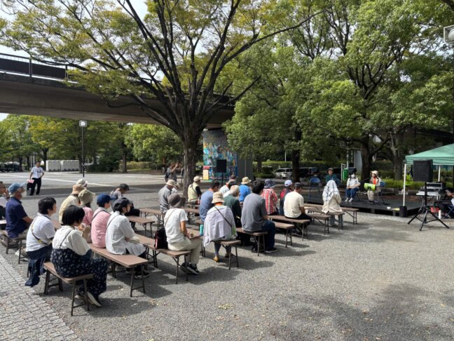 パルシステムの原木しいたけの産地でもある「JAつくば市谷田部」の生産者、飯泉厚彦さんもパネルトークに参加され、原発事故の影響を受けたお話や、脱原発への思いを語っていただきました。