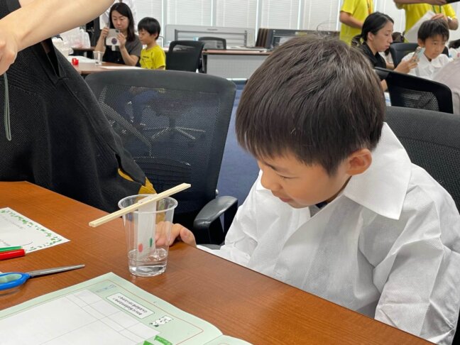 色の変化をじっくり観察！