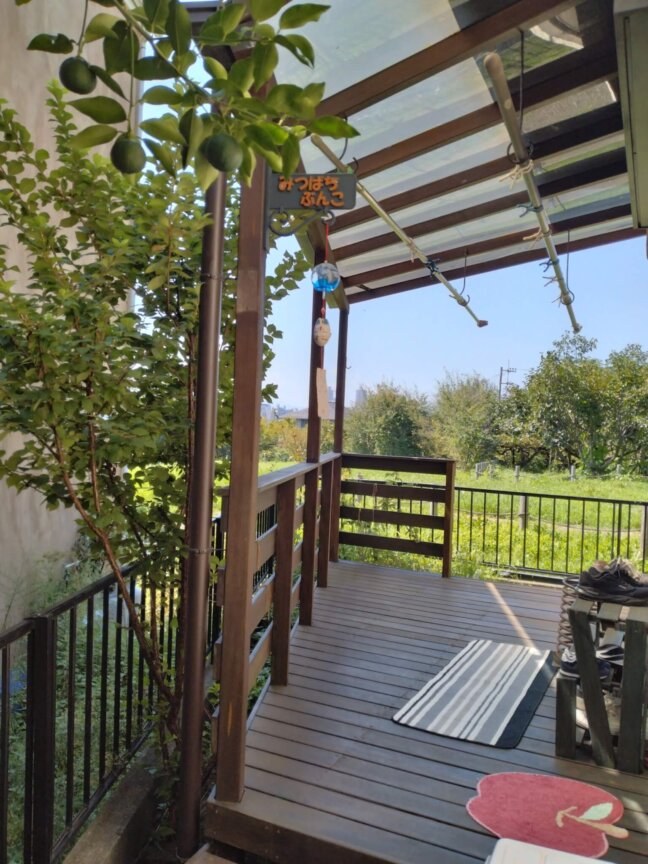 「みつばち文庫」について