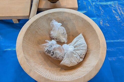 混ぜる前の、そば粉・小麦粉・自然薯