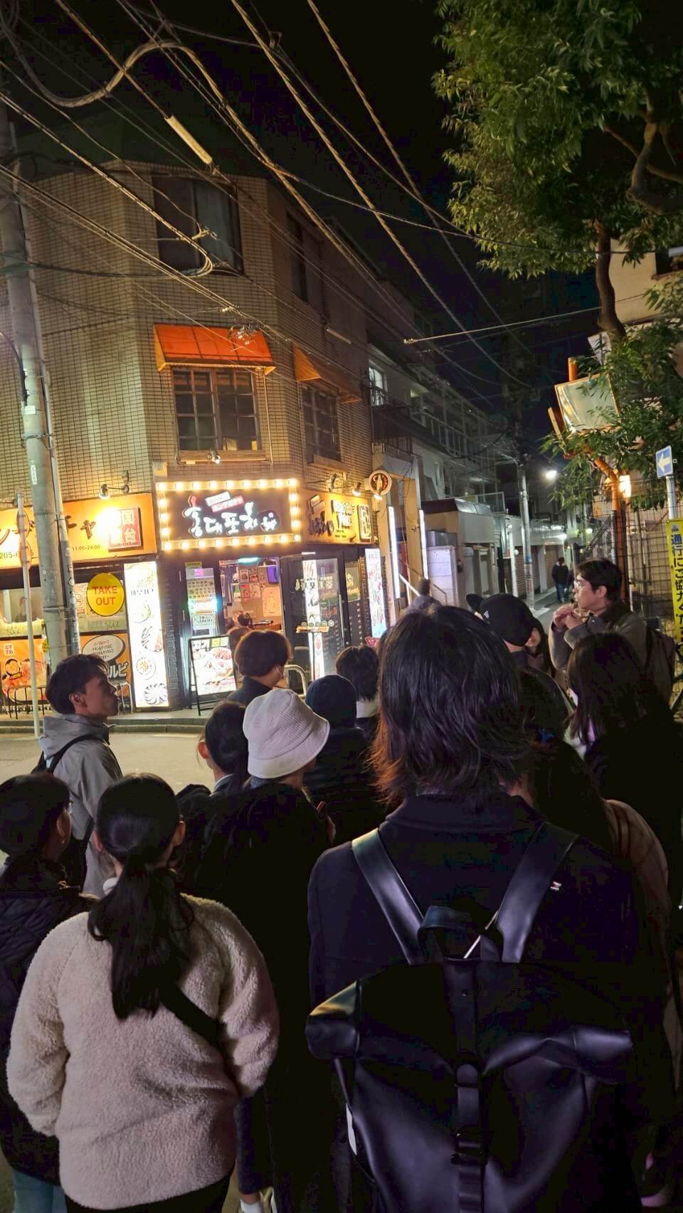 大久保は、外国人が集まる街として拡大を続けています