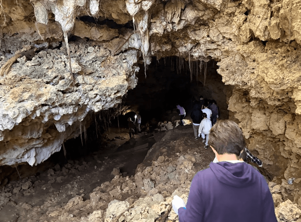 山城（やまぐすく）本部壕
