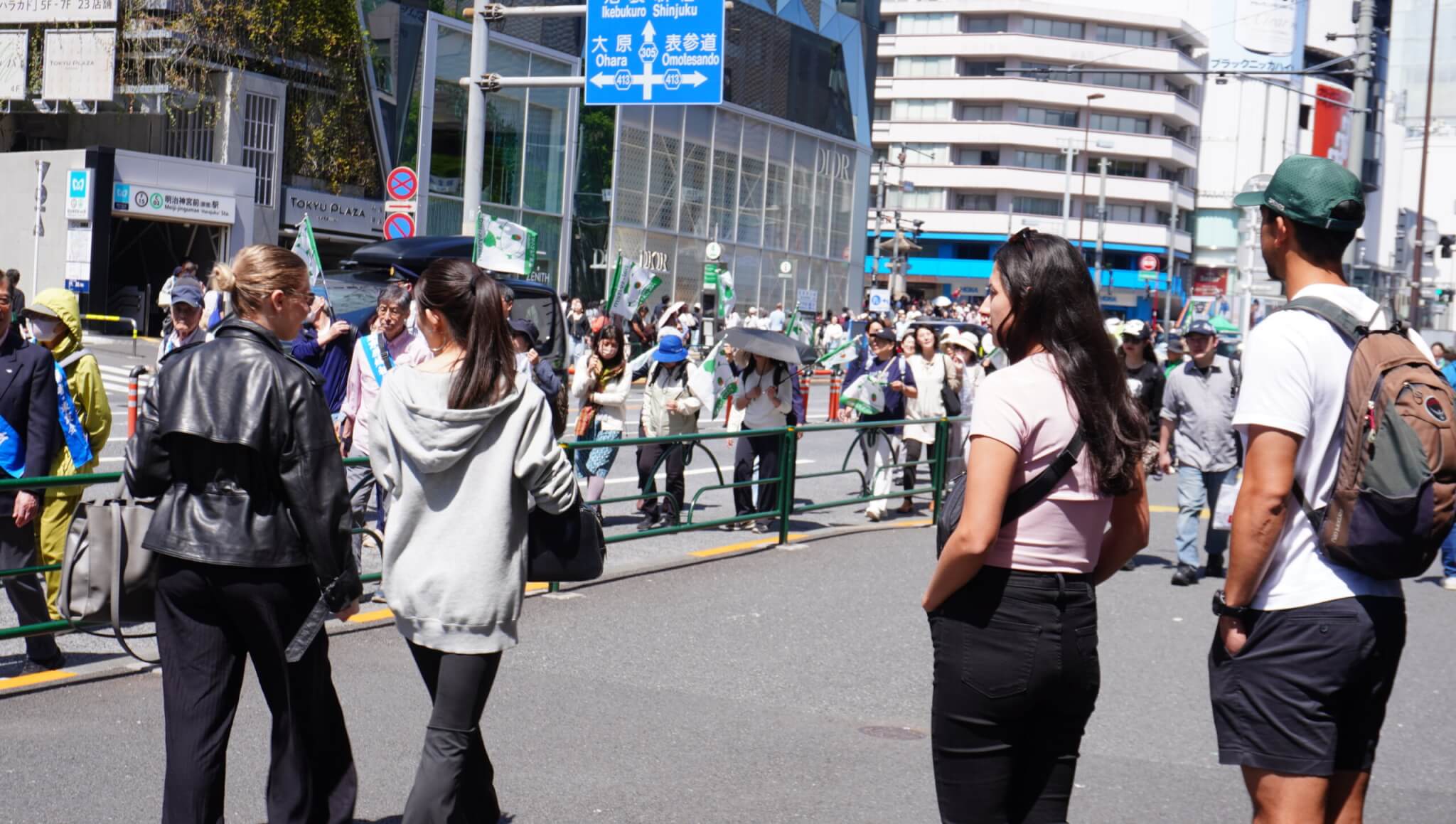 集会後は、ピースパレードに参加し、被爆国の首都・東京から、平和の尊さをメッセージとして発信しました