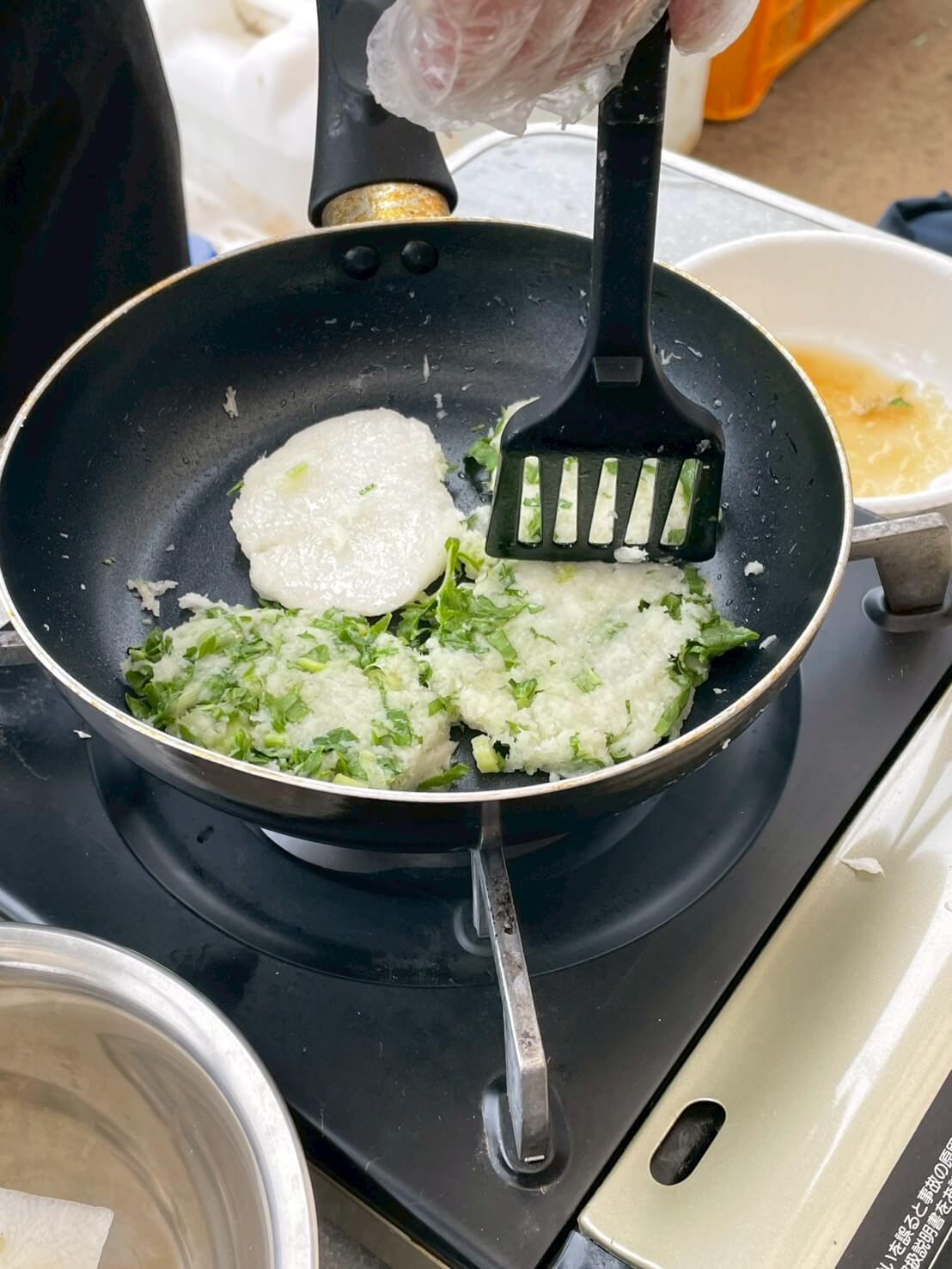 もっちもちの野菜餅